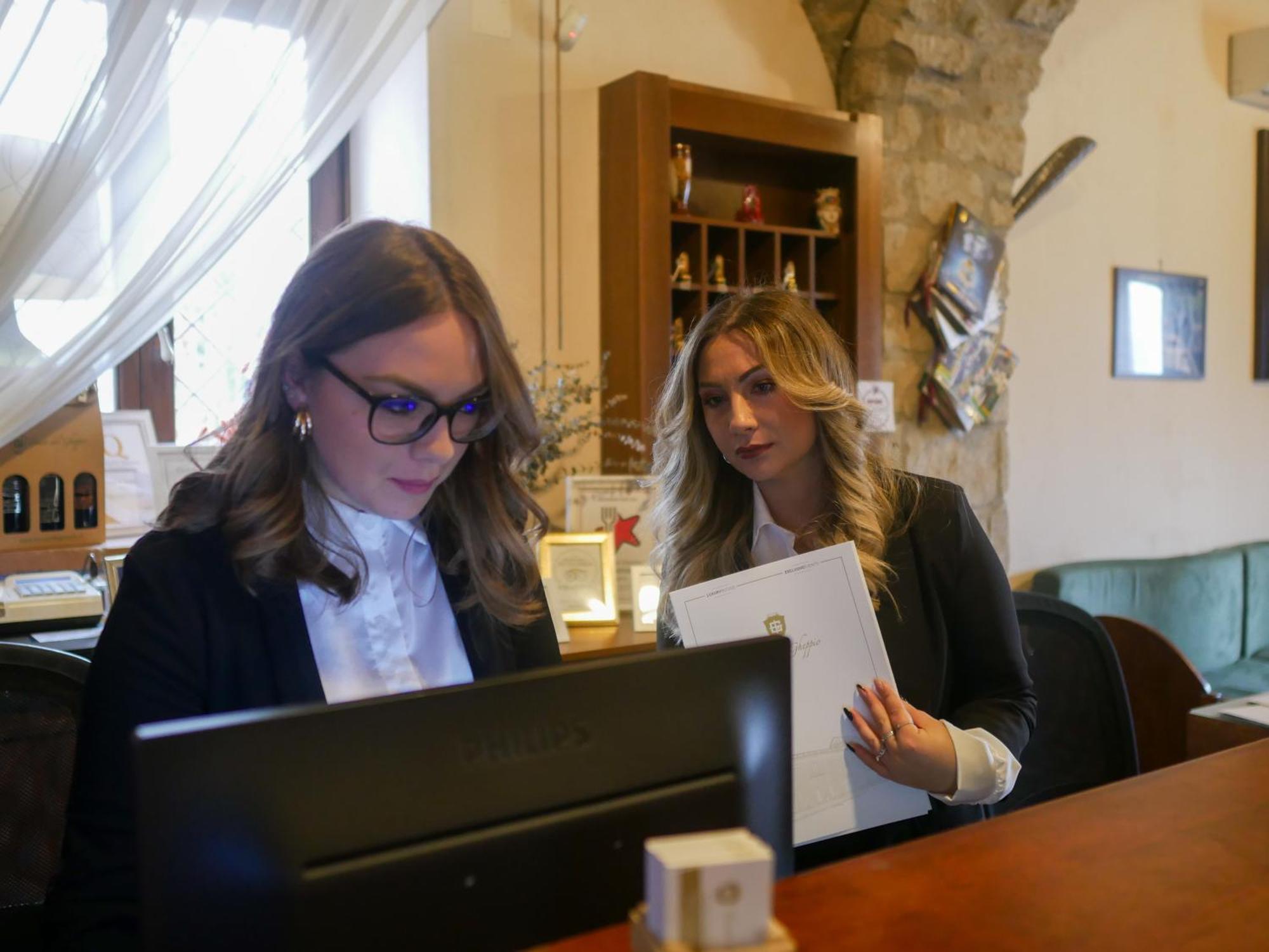 Tenute Del Gheppio Dugenta Εξωτερικό φωτογραφία